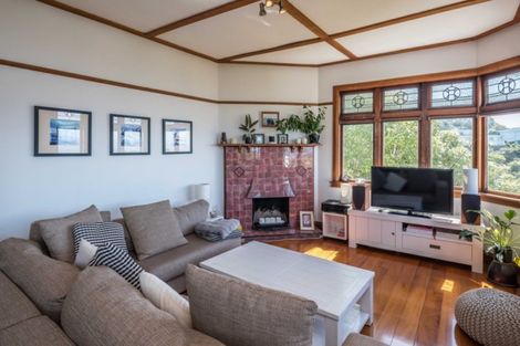 Photo of property in 11 Highbury Crescent, Highbury, Wellington, 6012