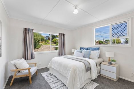 Photo of property in 31 Moana Road, Paraparaumu, 5032