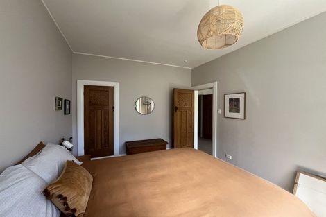 Photo of property in 12 Matipo Street, Eastbourne, Lower Hutt, 5013