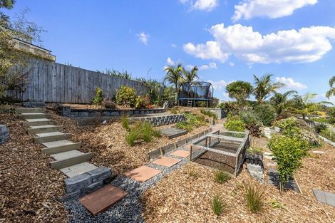 Photo of property in 36 Cape Vista Crescent, Pukekohe, 2120