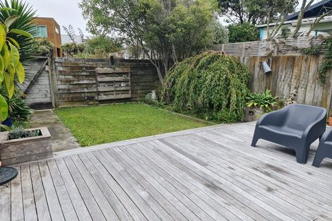 Photo of property in 26a Airlie Road, Plimmerton, Porirua, 5026