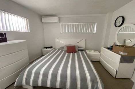 Photo of property in 85 Wade River Road, Stanmore Bay, Whangaparaoa, 0932