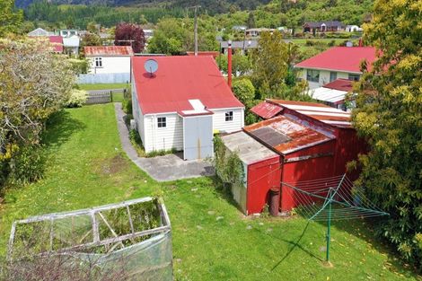 Photo of property in 9 Sale Street, Ross, 7812