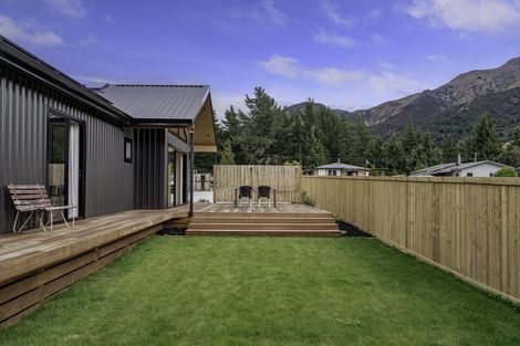 Photo of property in 422b Domain Road, Lake Hawea, 9382