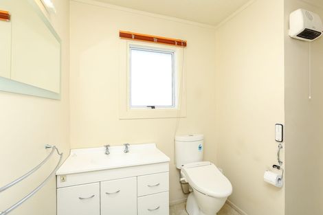 Photo of property in 153 Mangorei Road, Merrilands, New Plymouth, 4312