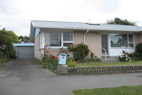 Photo of property in 2/13 Clyde Road, Upper Riccarton, Christchurch, 8041