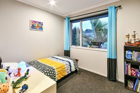 Photo of property in 135 Hillpark Drive, Pokeno, 2402