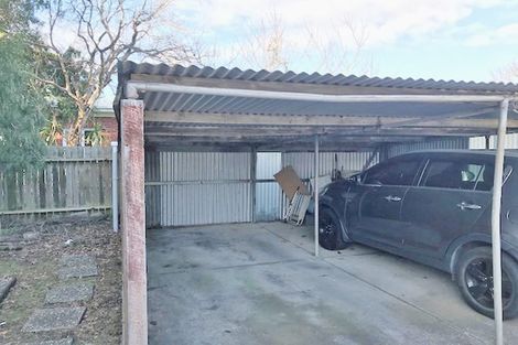 Photo of property in 4/12 Waiohua Road, Greenlane, Auckland, 1061