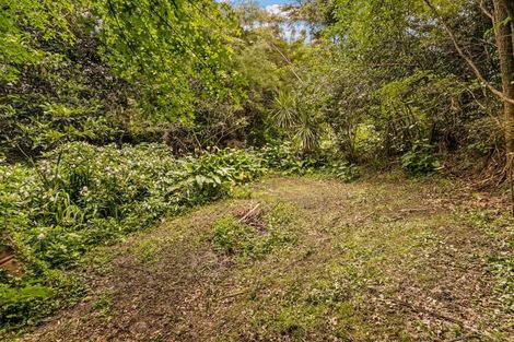 Photo of property in 50 Bays Road, Orere Point, Papakura, 2585