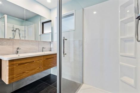 Photo of property in 28 Woodlau Rise, Huntsbury, Christchurch, 8022