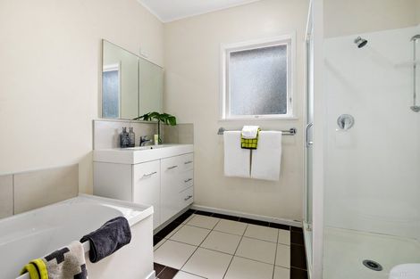 Photo of property in 1/15 Archdall Street, Meadowbank, Auckland, 1072