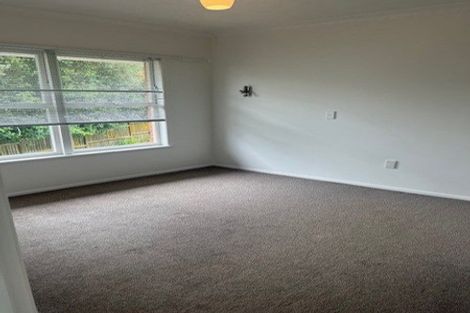 Photo of property in 3/375 Lake Road, Hauraki, Auckland, 0622