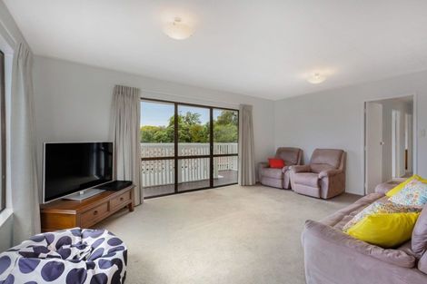 Photo of property in 16 Transom Close, Whitby, Porirua, 5024