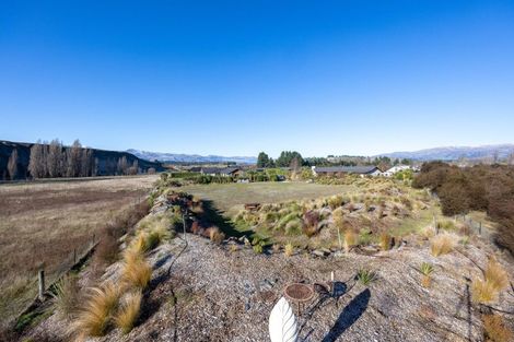 Photo of property in 19 Hikuwai Drive, Albert Town, Wanaka, 9305