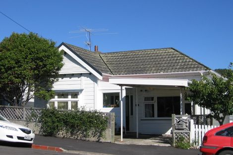 Photo of property in 12 Picton Avenue, Newtown, Wellington, 6021