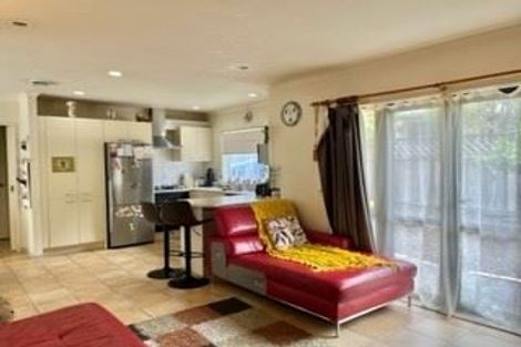 Photo of property in 24/2 Arawa Street, New Lynn, Auckland, 0600