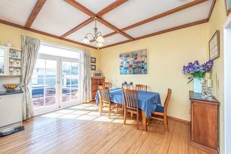 Photo of property in 20 College Street, College Estate, Whanganui, 4500