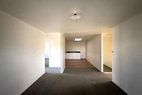 Photo of property in 2a Snead Place, Hamilton East, Hamilton, 3216