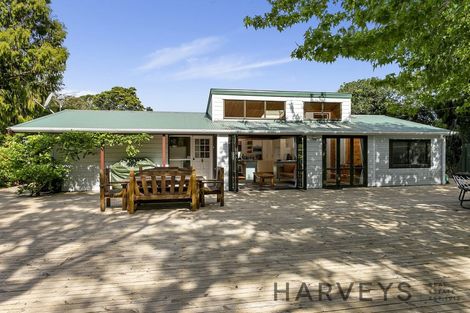 Photo of property in 192 Mountain Road, Henderson Valley, Auckland, 0612