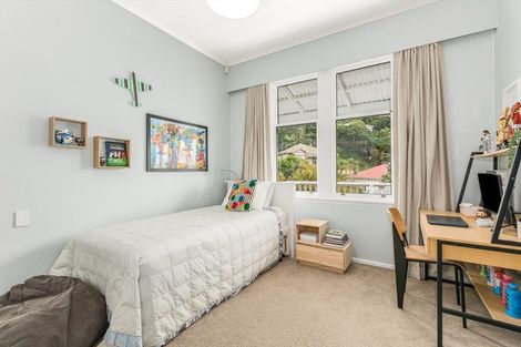 Photo of property in 37 Reuben Avenue, Brooklyn, Wellington, 6021