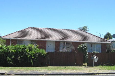 Photo of property in 1/63 Stanley Avenue, Milford, Auckland, 0620