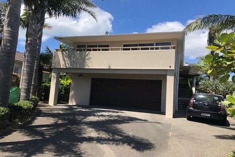 Photo of property in 4b Corrella Road, Belmont, Auckland, 0622