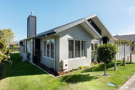 Photo of property in 59 Bridgewater Way, Pyes Pa, Tauranga, 3112