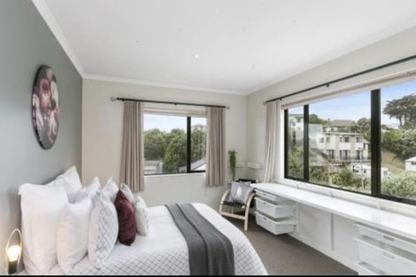 Photo of property in 16 View Road, Titahi Bay, Porirua, 5022