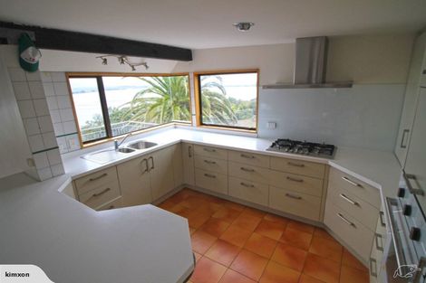 Photo of property in 54 Balmoral Lane, Redcliffs, Christchurch, 8081