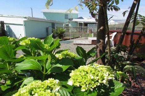Photo of property in 80 Tararua Road, Levin, 5571
