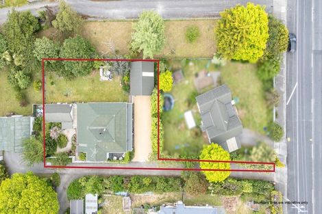 Photo of property in 463 High Street South, Carterton, 5713