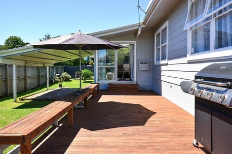 Photo of property in 71 Fairview Street, Fairview Downs, Hamilton, 3214