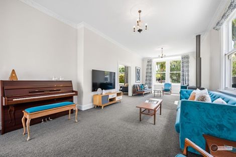 Photo of property in 4 Hautana Square, Woburn, Lower Hutt, 5010