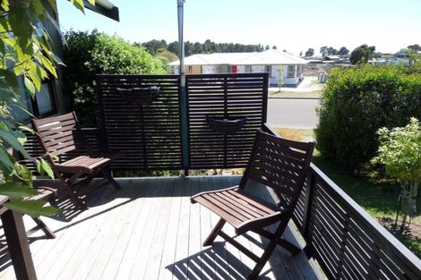 Photo of property in 65 Parekaawa Drive, Motuoapa, Turangi, 3382