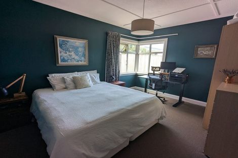 Photo of property in 80a Lyall Parade, Lyall Bay, Wellington, 6022