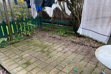 Photo of property in 2/14 Coates Street, Hamilton East, Hamilton, 3216