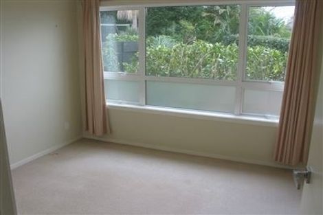 Photo of property in 1/140 Beach Road, Castor Bay, Auckland, 0620