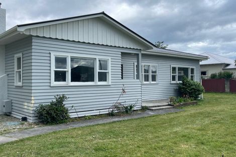 Photo of property in 24 Craig Road, Outer Kaiti, Gisborne, 4010