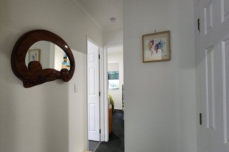 Photo of property in 38 Esther Place, Red Beach, 0932