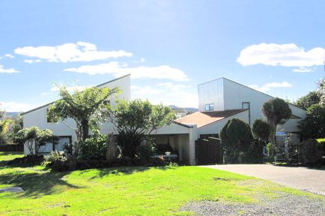 Photo of property in 14a Yorke Road, Haruru, 0204