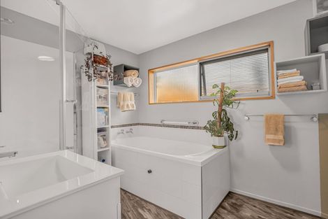 Photo of property in 47 Chamberlain Avenue, Amberley, 7481