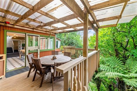 Photo of property in 40 Tanekaha Road, Titirangi, Auckland, 0604