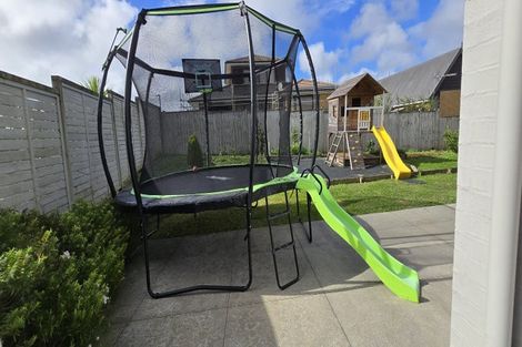 Photo of property in 58 Matairangi Avenue, Totara Heights, Auckland, 2105