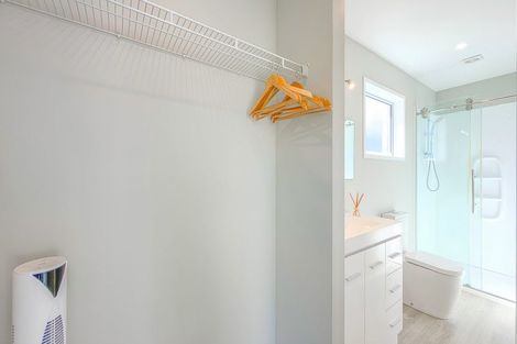 Photo of property in 5 Ross Place, Whiritoa, Whangamata, 3691