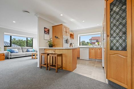 Photo of property in 19 Dallinger Street, St Andrews, Hamilton, 3200