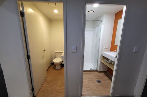 Photo of property in Empire Apartments, 1325/21 Whitaker Place, Grafton, Auckland, 1010
