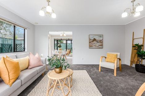 Photo of property in 2/25 Vincent Street, Waterloo, Lower Hutt, 5011