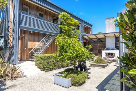 Photo of property in 122 Delamore Drive, Oneroa, Waiheke Island, 1081