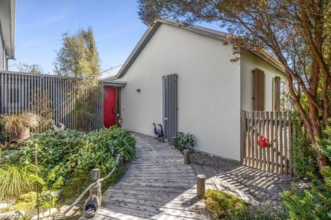 Photo of property in 19 Infinity Drive, Wanaka, 9305