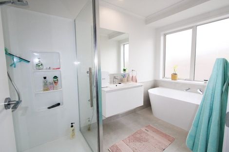 Photo of property in 9c Tiaki Way, Cambridge, 3434